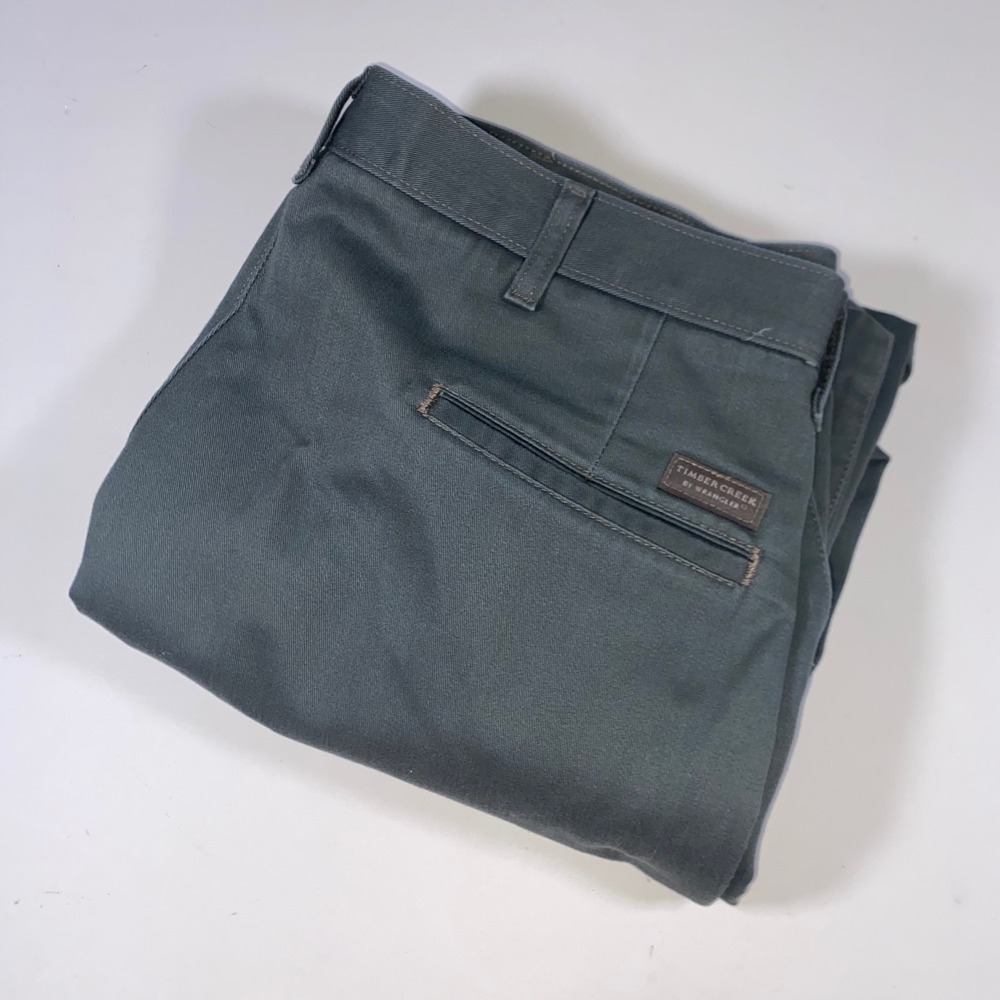 Timber Creek by‎ Wrangler Mens Pleated Chino Pants Dark Green 38x30 67901LO